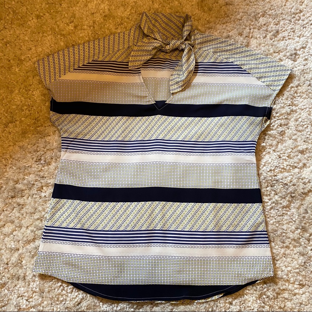 Banana Republic Bouse